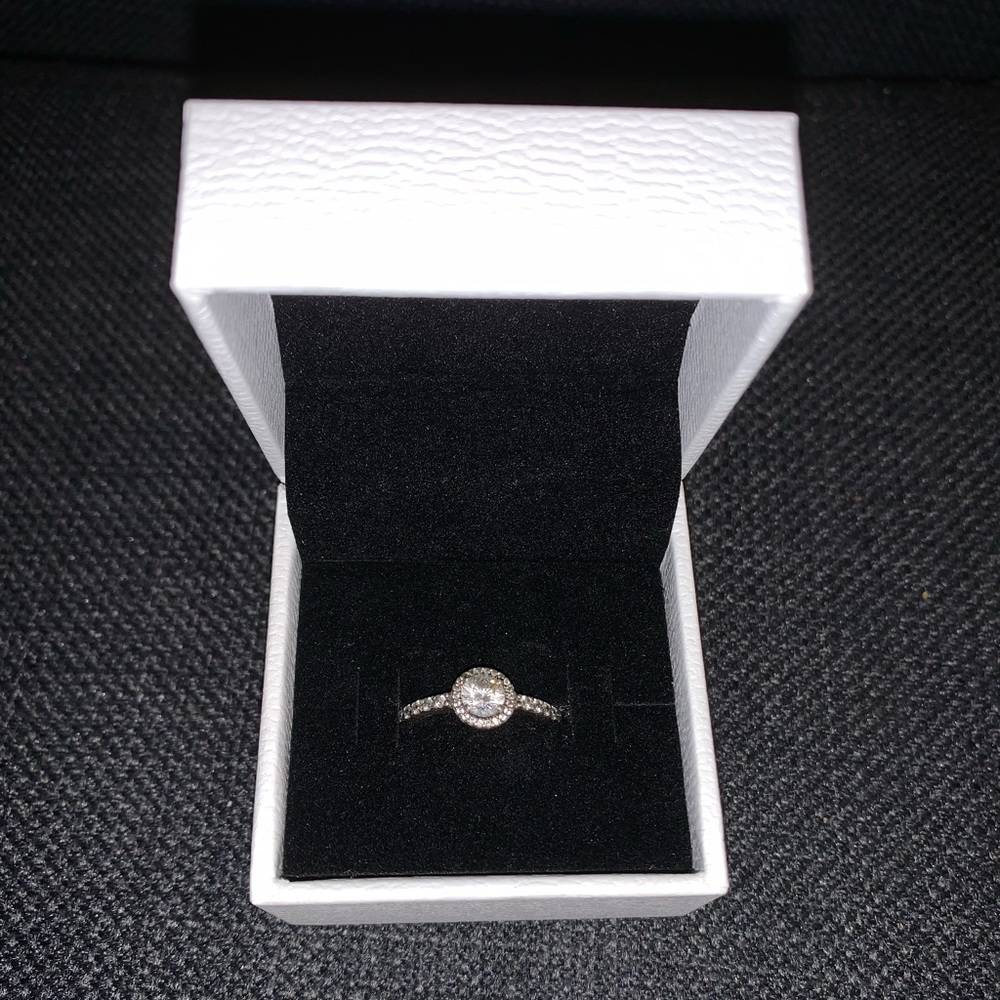 Classic Sparkle Halo Ring